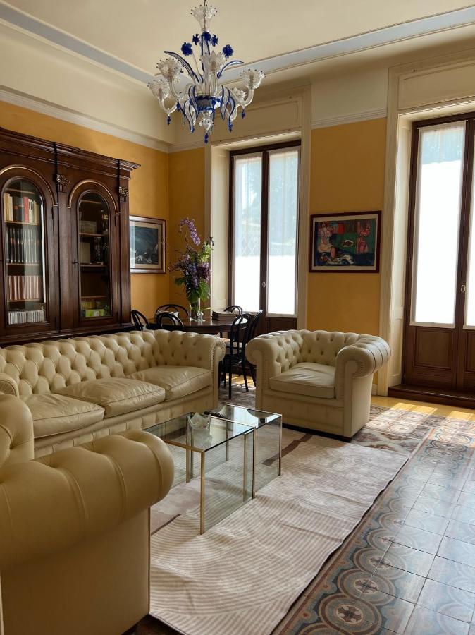 Вилла Residenza Porta Brescia Пескьера-дель-Гарда Экстерьер фото