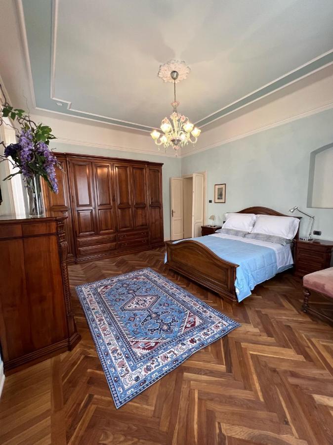 Вилла Residenza Porta Brescia Пескьера-дель-Гарда Экстерьер фото